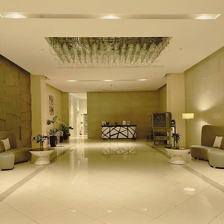 אפרטהוטל מנילה Manhattan Heights Towerb In Araneta Cubao 5Mins Walk To Smart Araneta מראה חיצוני תמונה