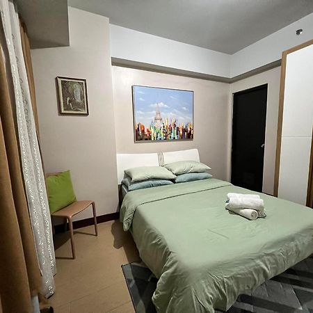 אפרטהוטל מנילה Manhattan Heights Towerb In Araneta Cubao 5Mins Walk To Smart Araneta מראה חיצוני תמונה