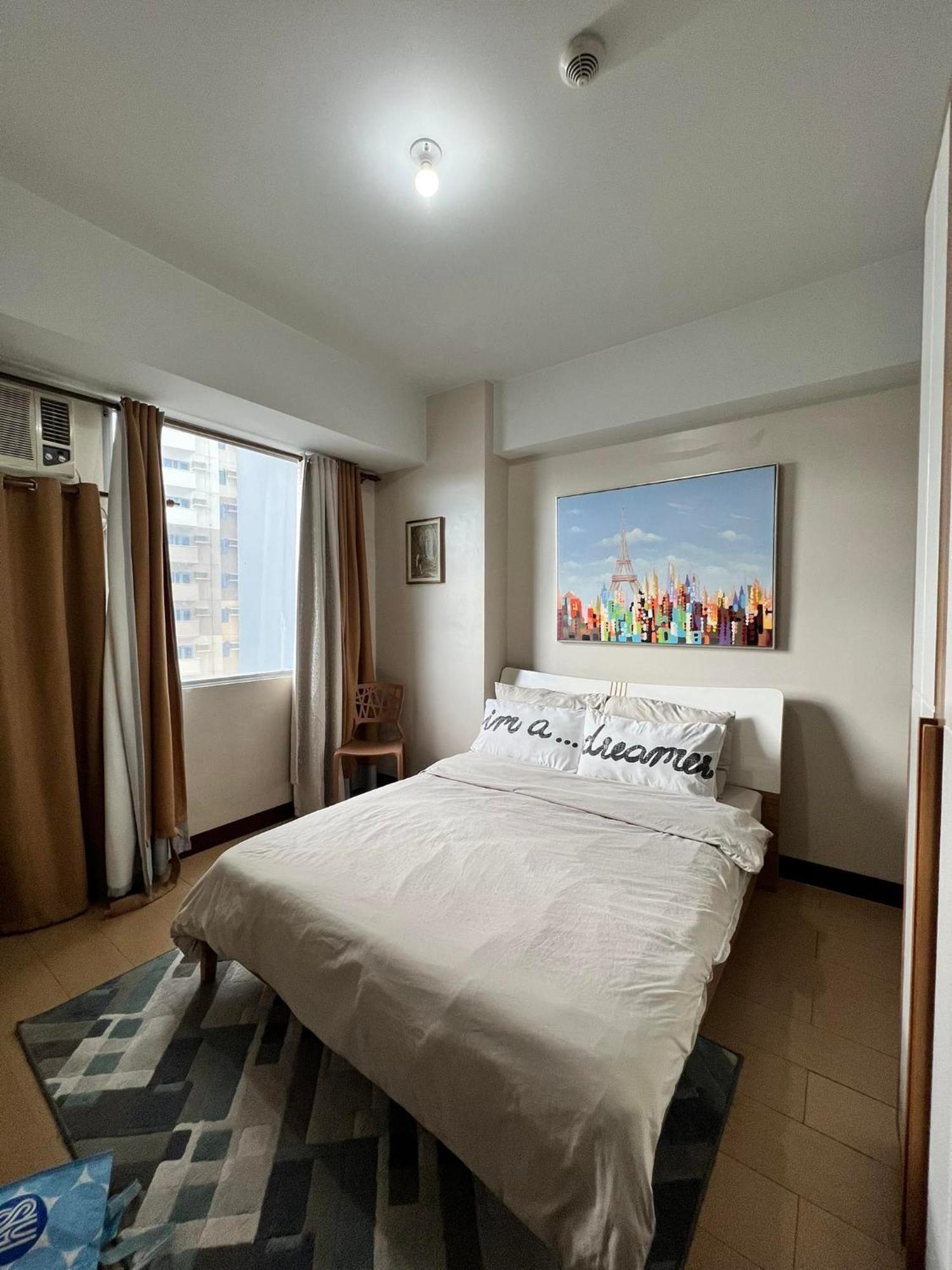 אפרטהוטל מנילה Manhattan Heights Towerb In Araneta Cubao 5Mins Walk To Smart Araneta מראה חיצוני תמונה